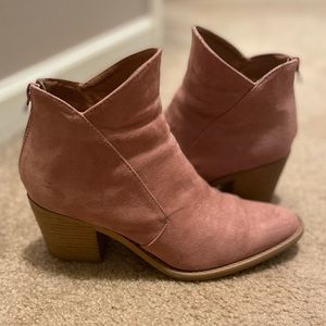 Size 9 Mauve Booties